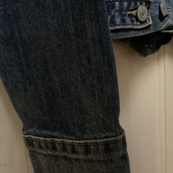 Levi’s Jean Jacket Size Medium - Picture 8 of 14
